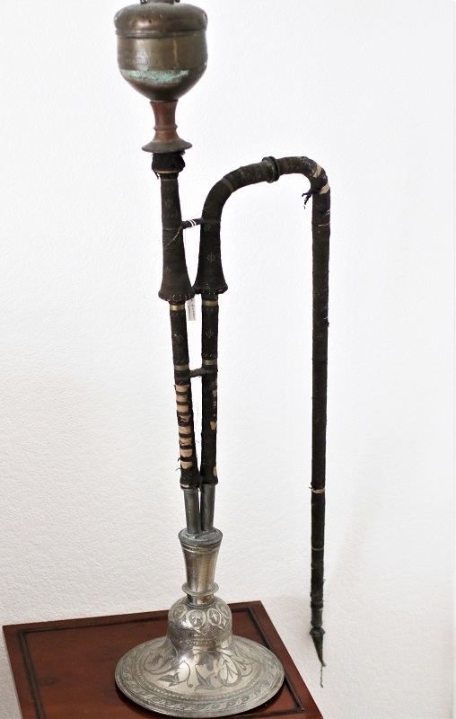 Middle-Eastern Hookah Pipe Image