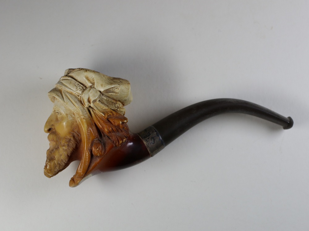 Headressed Arab Meerschaum Pipe | Antique Tobacco Pipes